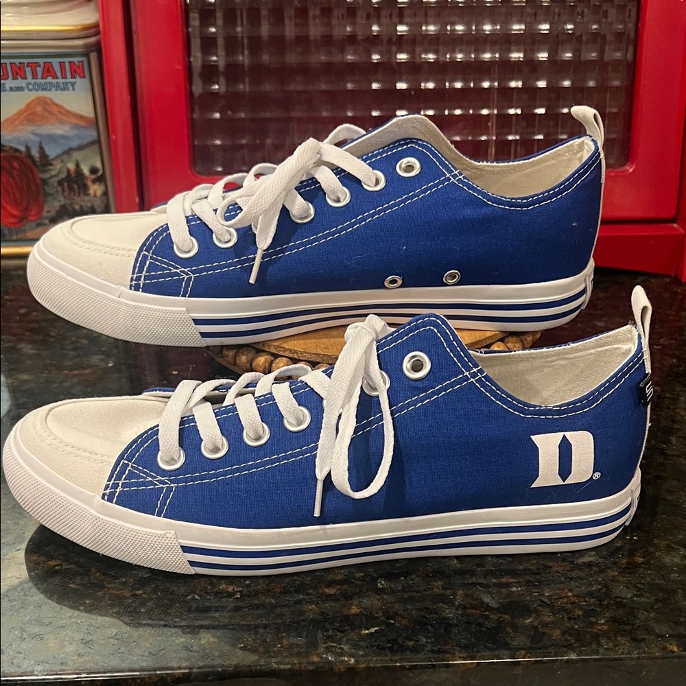 Unisex Skicks Duke Blue Devils Low Top Sneakers